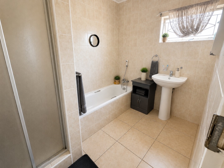 3 Bedroom Property for Sale in Sasolburg Ext 10 Free State